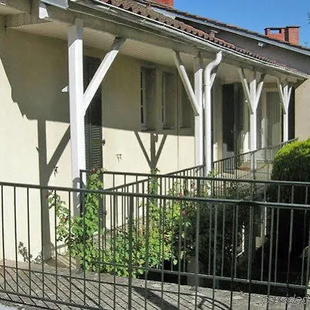 Hotel Au Pont Du Pin 3*