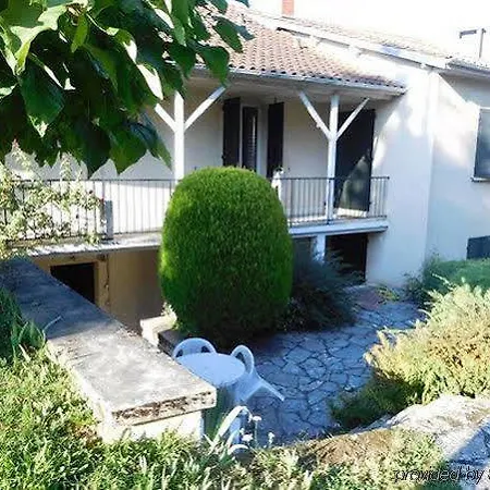 Hotel Au Pont Du Pin